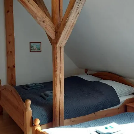Boddenhus Auf Ruegen - Ferienwohnungen Und Pension Rappin Exterior photo