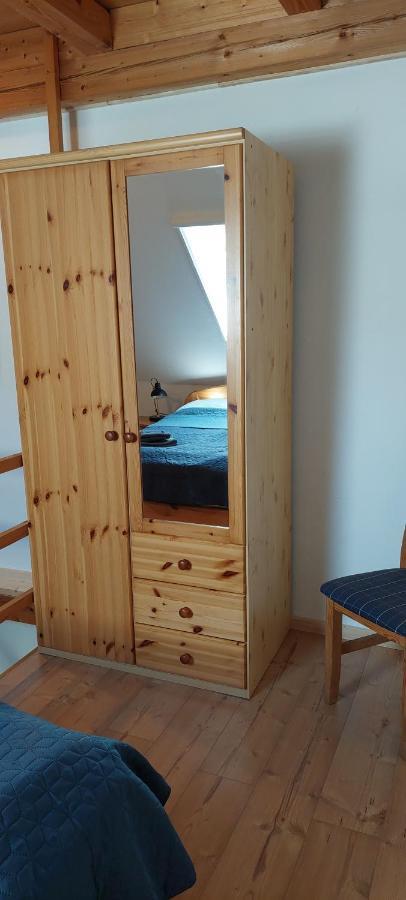 Boddenhus Auf Ruegen - Und Appartement *