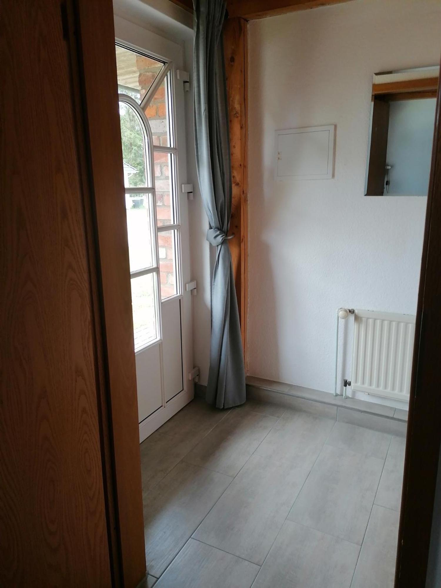 Boddenhus Auf Ruegen - Und Appartement Rappin