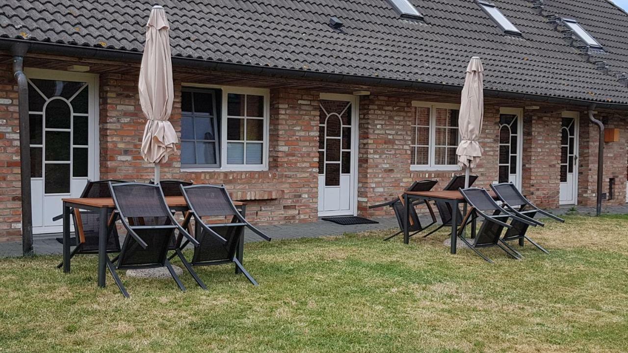 Boddenhus Auf Ruegen - Und Rappin
